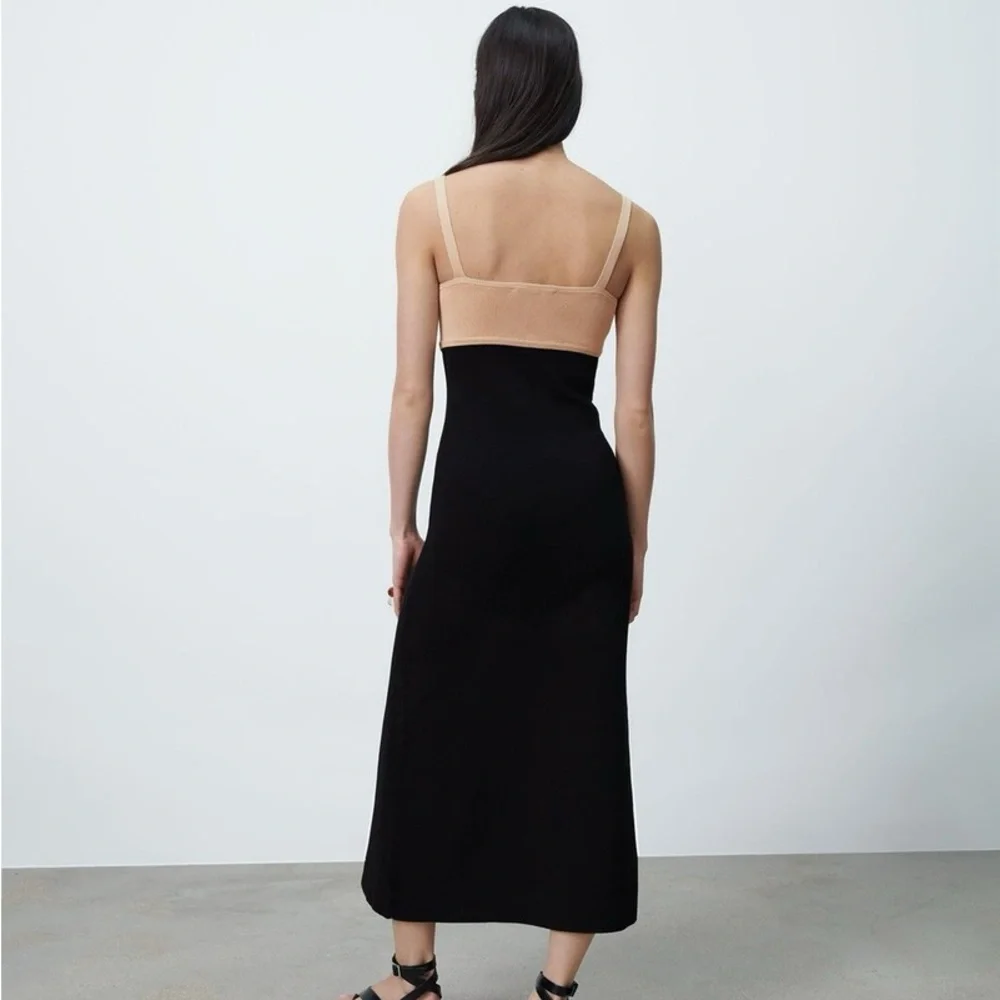 SWEET LEMON Two-Tone Black and Nude Slip knit Dress with Bustier Detail size M - Picture 3 of 10
